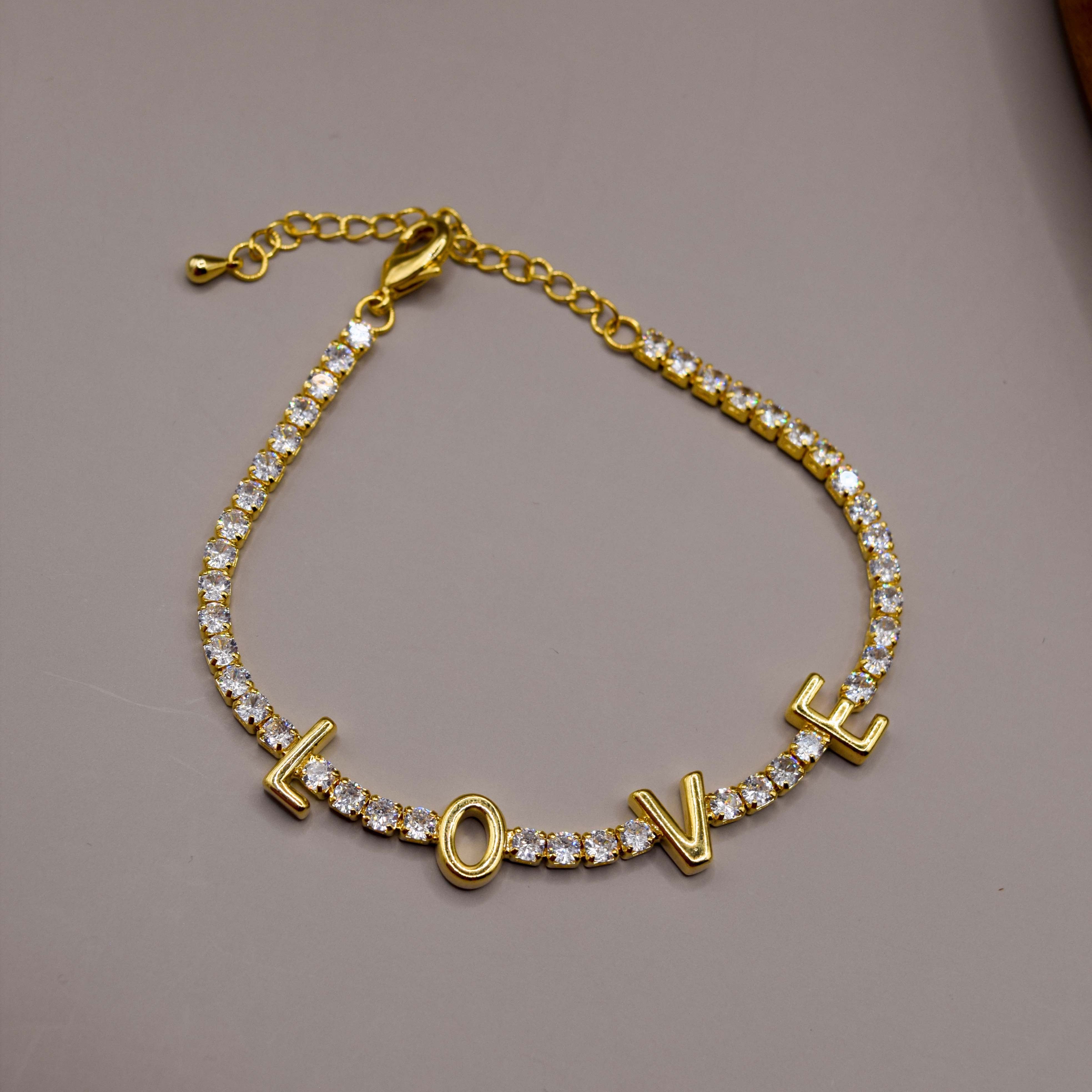 LOVE BRACELET