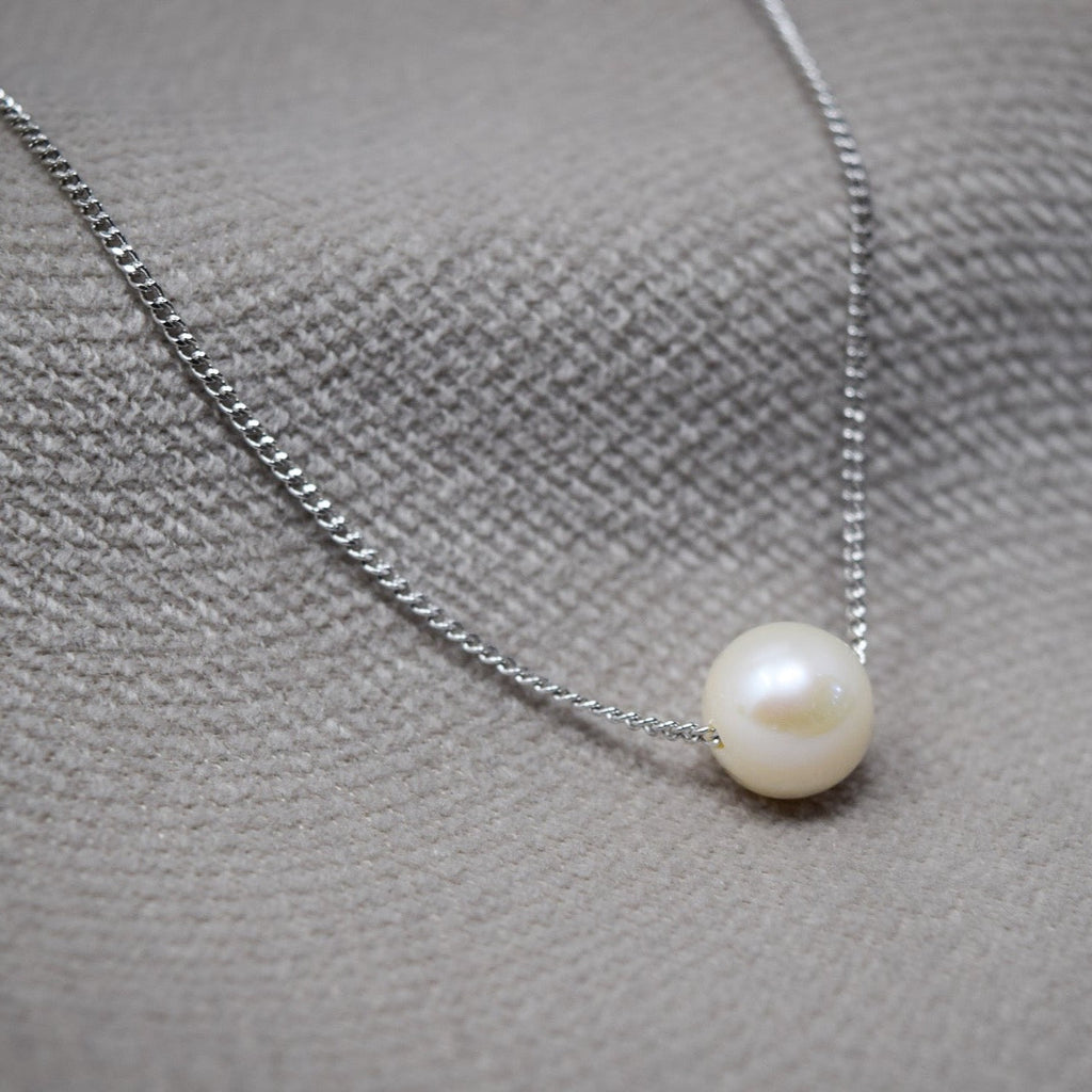 SICILY PEARL NECKLACE