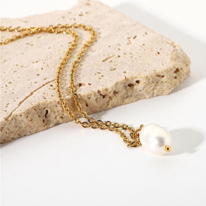 SINGLE PEARL NECKLACE